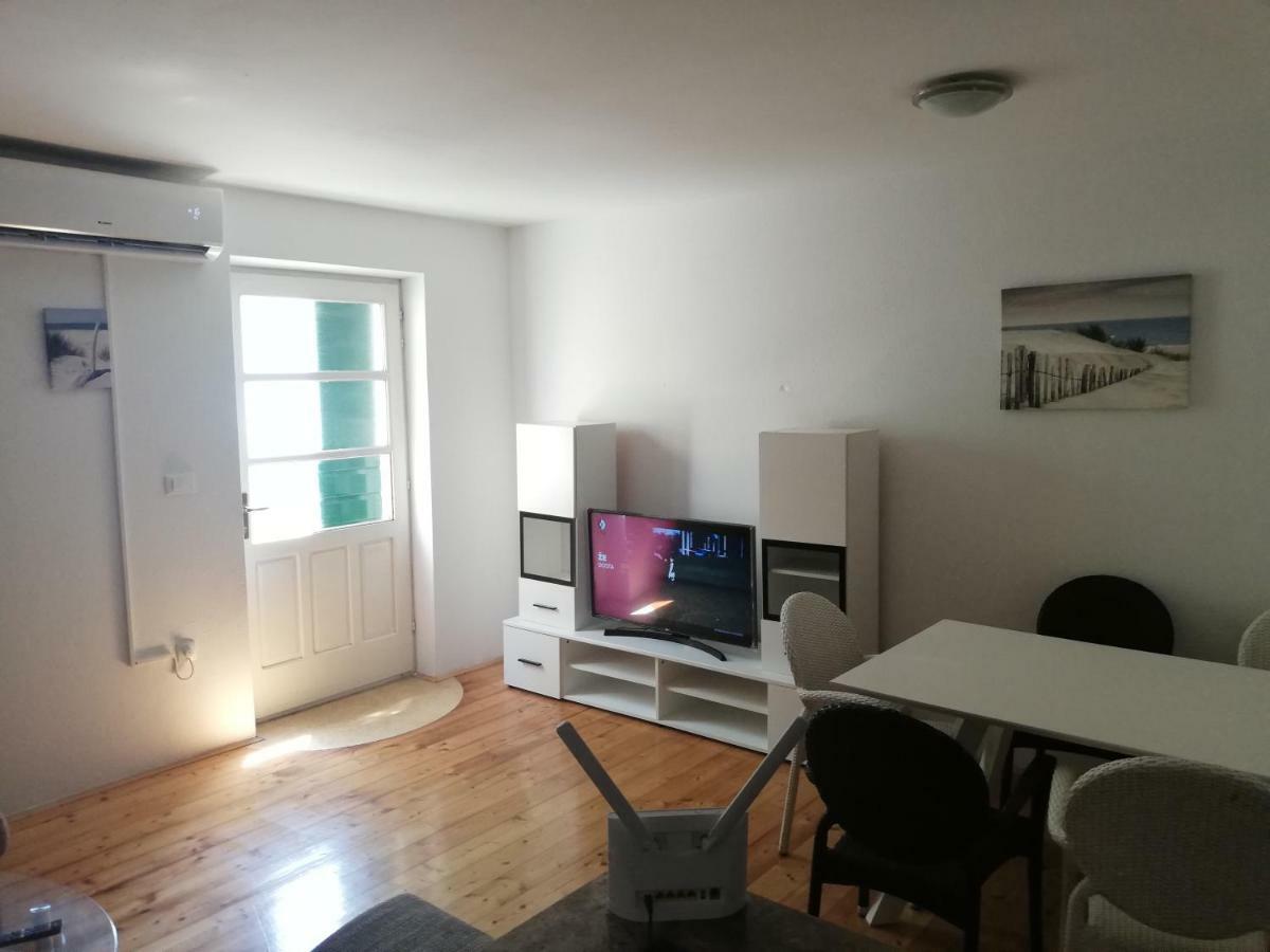 Apartman Marina Krvavica Buitenkant foto