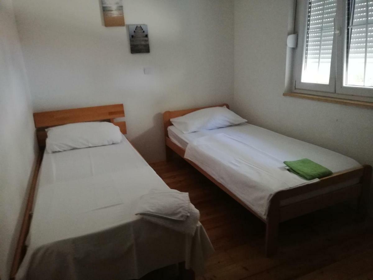 Apartman Marina Krvavica Buitenkant foto
